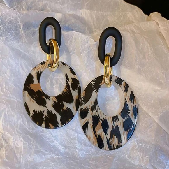 Leopard Print Chain Drop Earrings - Picture 2 of 5